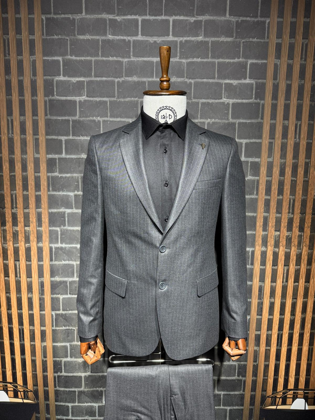 Dupont Slim Fit Çizgili Erkek Takım Elbise - Mono Yaka Çift Düğme