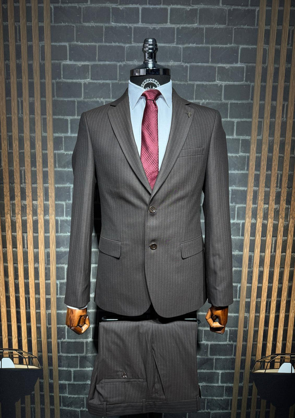 Dupont Slim Fit Çizgili Erkek Takım Elbise - Mono Yaka Çift Düğme
